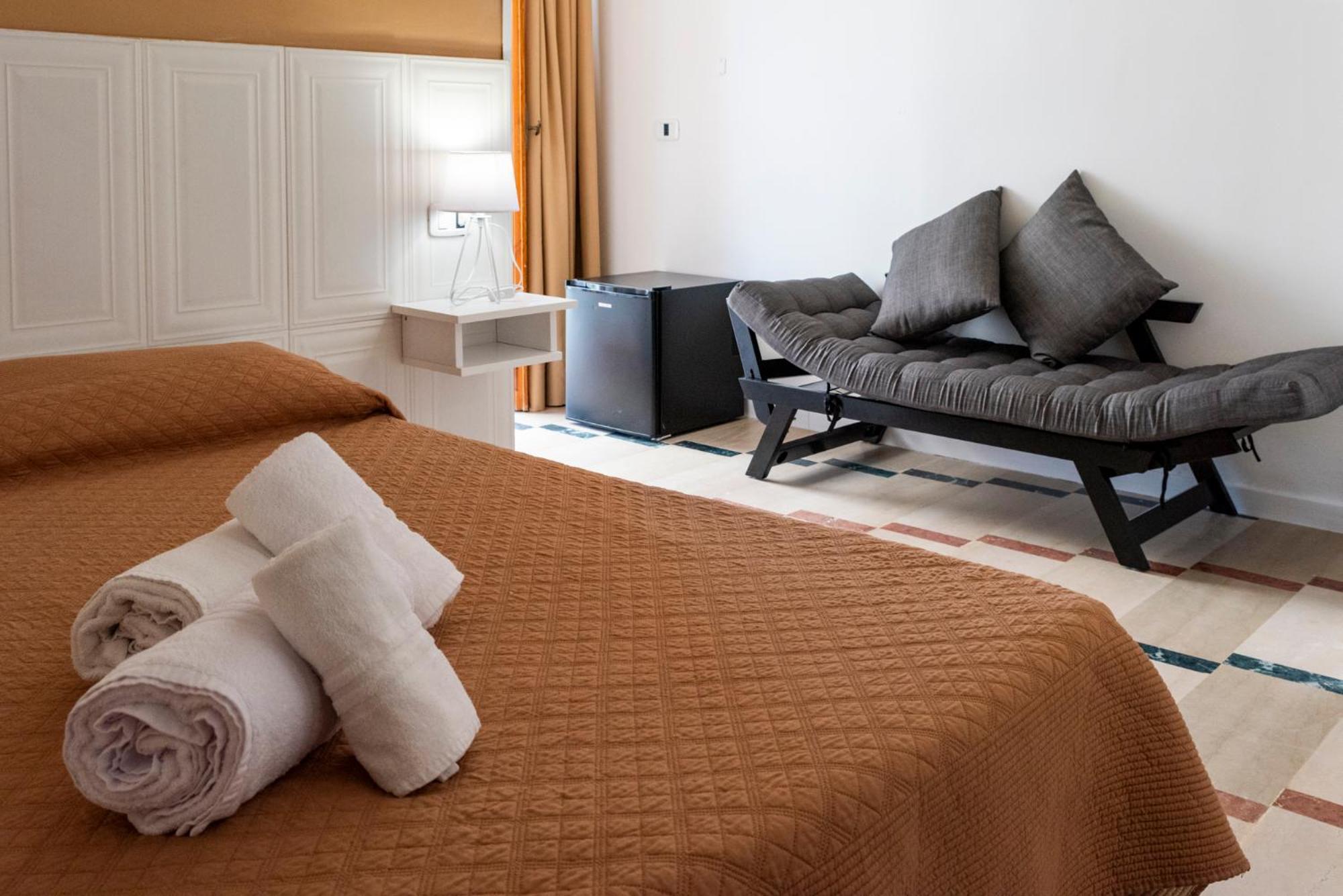 Solaris Paestum Bed and Breakfast Exteriör bild