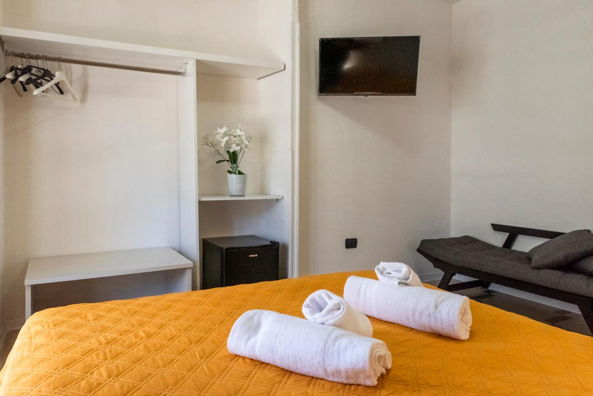 Solaris Paestum Bed and Breakfast Exteriör bild