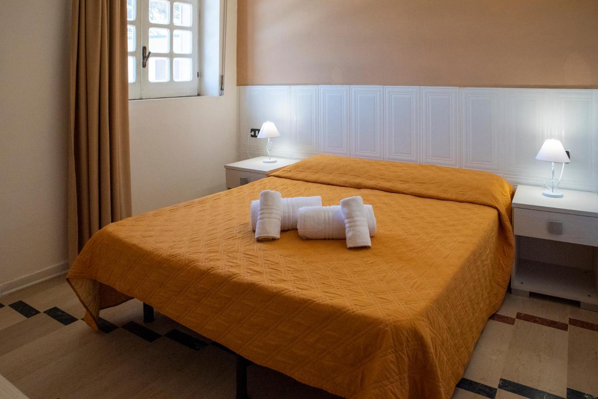 Solaris Paestum Bed and Breakfast Exteriör bild